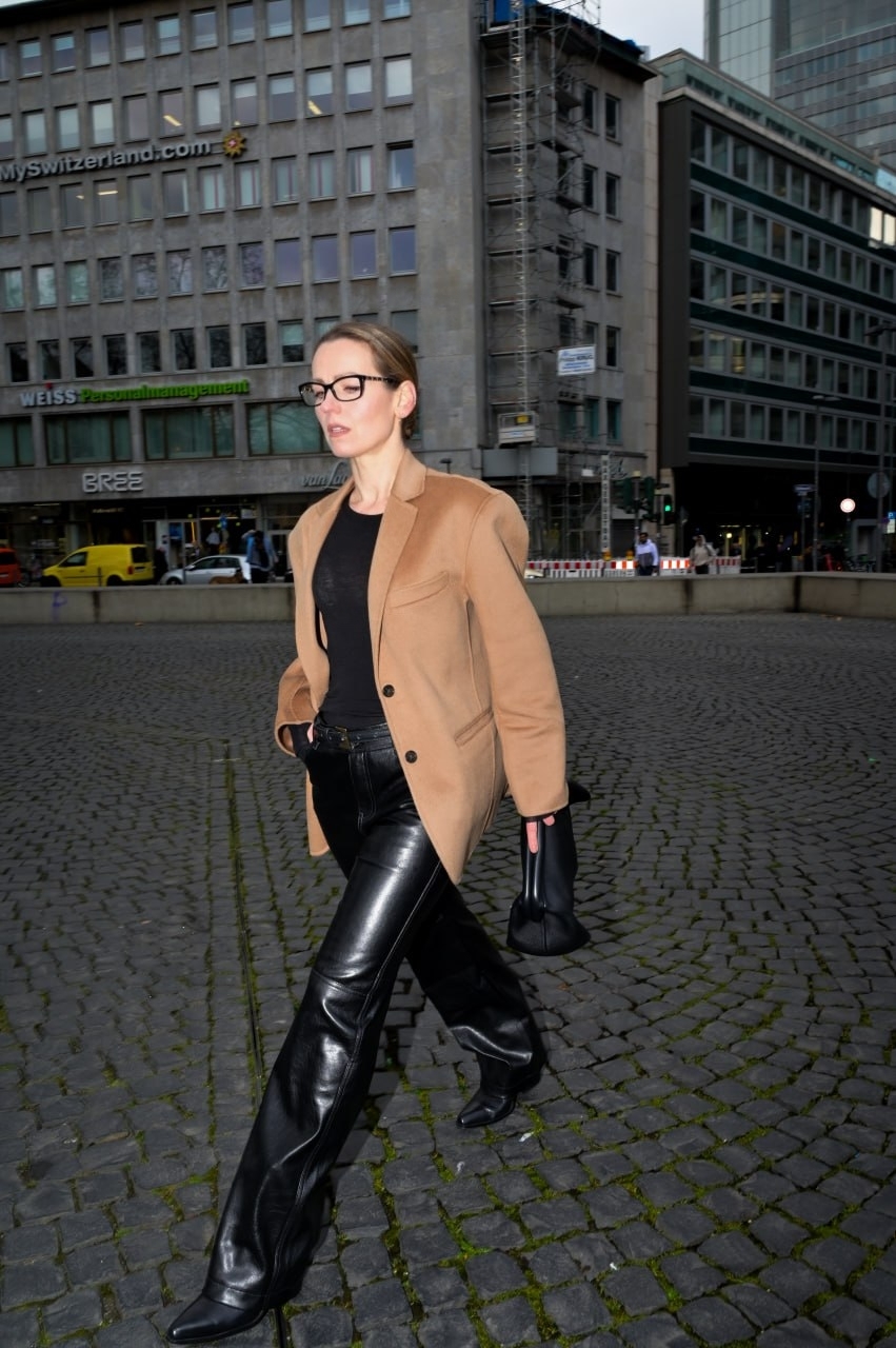 Personal Stylist Maria Teverovski – Stilberatung und Typberatung in Frankfurt